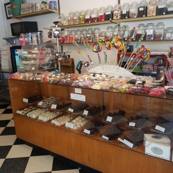 Topper's Ice Cream & Candy - Candy Stores Near Me - Yachats, Oregon Topper's Ice Cream & Candy - Candy Stores Near Me - Yachats, Oregon