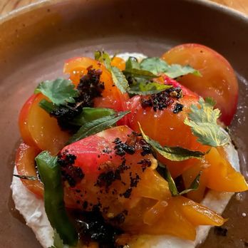 A Tí - Heirloom tomato salad - Mexican Near Me - Los Angeles, California A Tí - Heirloom tomato salad - Mexican Near Me - Los Angeles, California