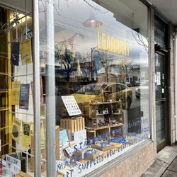 The Learnary - Storefront - so inviting!