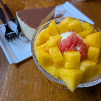 Mango Mango Dessert - Desserts Near Me - Philadelphia, Pennsylvania