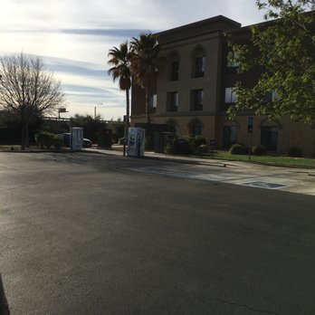 Hampton Inn & Suites Lancaster - Hotels Near Me - Lancaster, California Hampton Inn & Suites Lancaster - Hotels Near Me - Lancaster, California