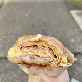 Bakery Nouveau - Junction croissant - Bakeries Near Me - Seattle, Washington Bakery Nouveau - Junction croissant - Bakeries Near Me - Seattle, Washington