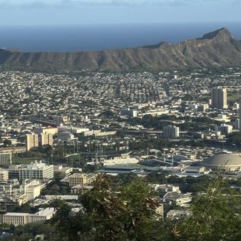 Tantalus Lookout - Walking Tours Near Me - Honolulu, Hawaii Tantalus Lookout - Walking Tours Near Me - Honolulu, Hawaii