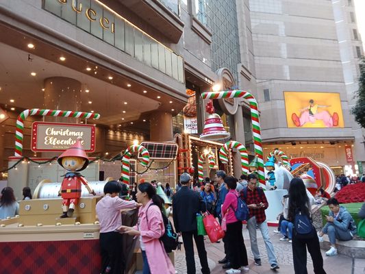 Times Square by null