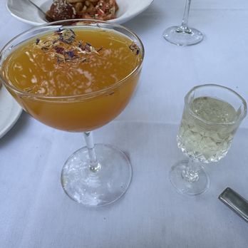 The Sheldon Inn - Passion Fruit with Sparkling on the side - American Near Me - Elk Grove, California The Sheldon Inn - Passion Fruit with Sparkling on the side - American Near Me - Elk Grove, California