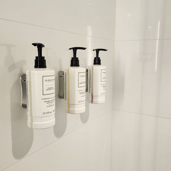 Hilton Charlotte Uptown - Bath amenities. - Hotels Near Me - Charlotte, North Carolina Hilton Charlotte Uptown - Bath amenities. - Hotels Near Me - Charlotte, North Carolina