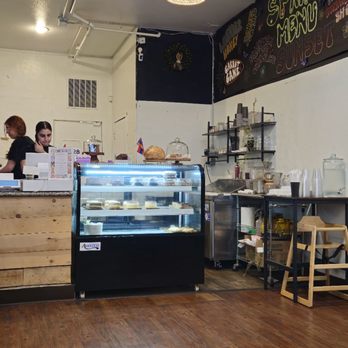 Kingdom kafe - Quaint, comfortable interior - Breakfast & Brunch Near Me - Fresno, California Kingdom kafe - Quaint, comfortable interior - Breakfast & Brunch Near Me - Fresno, California