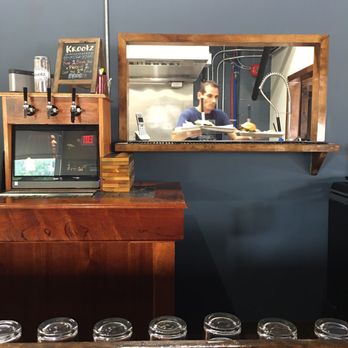 Krootz Brewing Company - Brewpubs Near Me - Gainesville, Texas