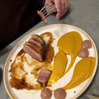 Fish la Boissonnerie - Duck - French Near Me - Paris, 75