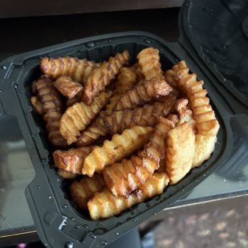Hot Spot & Toxic Wings - Tasty crinkle cut fries - Fast Food Near Me - White Plains, New York