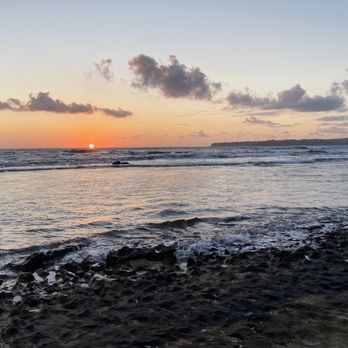 Hanalei Colony Resort - Sunrise over the ocean, just steps from our residence at the resort. - Resorts Near Me - Haena, Hawaii
