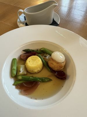 voco Oxford Thames by IHG by null