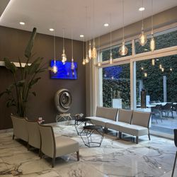 Hotel Milano Castello - Lounge area for happy hour.