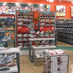DICK'S Sporting Goods