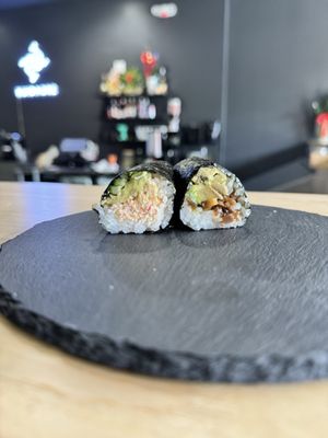 Kuidaore Handroll Bar by null