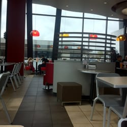 Carl's Jr