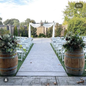 Couture Weddings by Dottie - Florists Near Me - Diamond Springs, California Couture Weddings by Dottie - Florists Near Me - Diamond Springs, California
