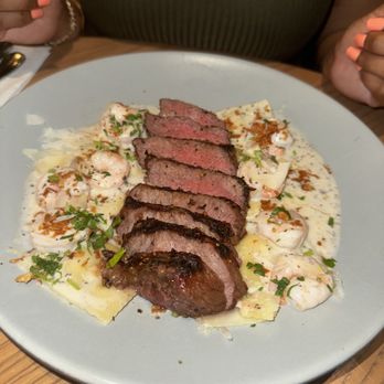 JOEY Uptown - Steak & Ravioli Bianco - New American Near Me - Houston, Texas