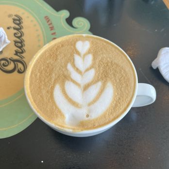 Café Con Gracia - Latte - Cafeteria Near Me - Cancún, ROO