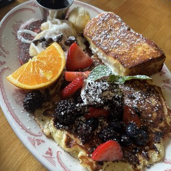 Plain Jane - PJ's Sweet Flight - Breakfast & Brunch Near Me - San Francisco, California