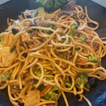 HuHot Mongolian Grill - Mongolian Near Me - West Des Moines, Iowa HuHot Mongolian Grill - Mongolian Near Me - West Des Moines, Iowa
