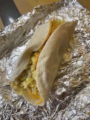 Ken's Tacos by null