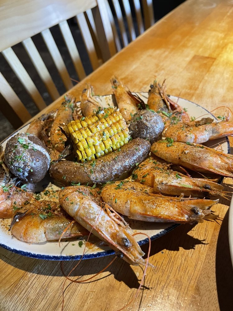 Food from Backyard Boil House