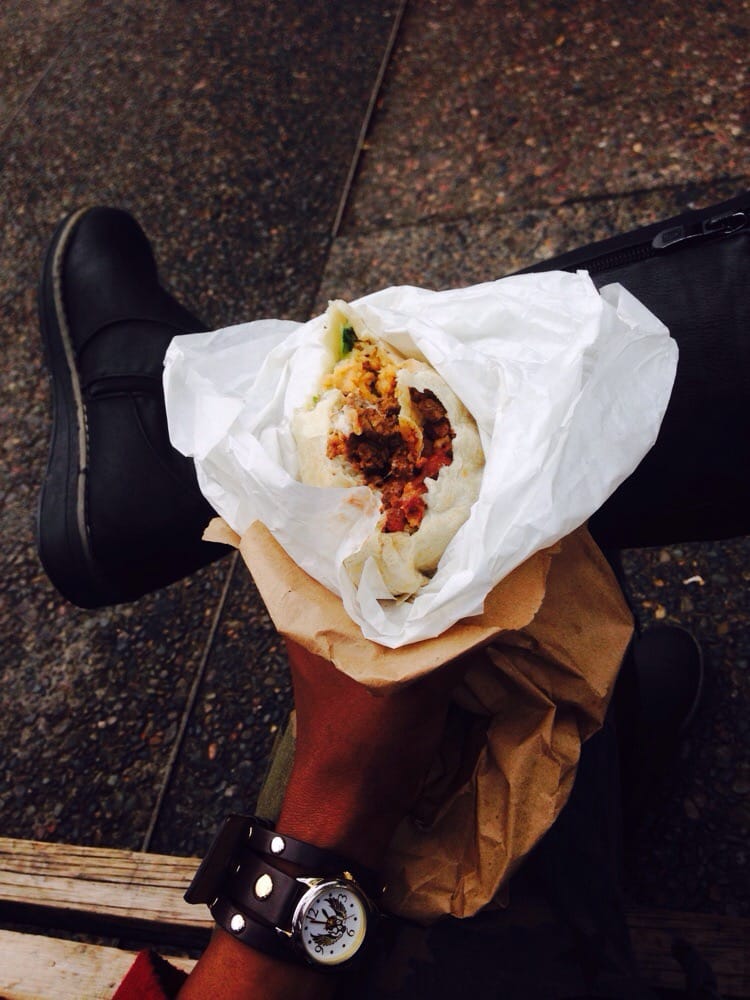 Mr. Le's Taco Truck