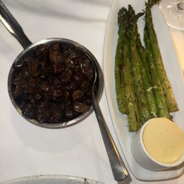 Cremini mushrooms & asparagus