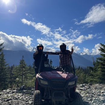 Canadian Wilderness Adventures - Bike tours Near Me - Whistler, British Columbia Canadian Wilderness Adventures - Bike tours Near Me - Whistler, British Columbia