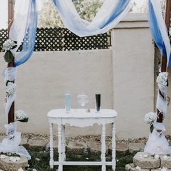 Simply Suited - Arch set up