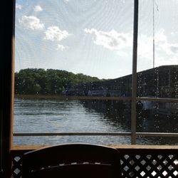 Big M Marina - Water cooled shed !!! Lake view dining !