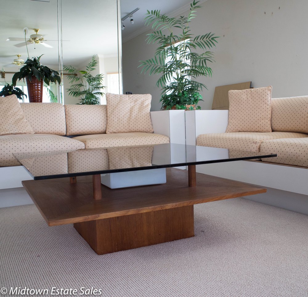 ESTATE SALES BY MIDTOWN LIQUIDATORS Updated September 2024 1485