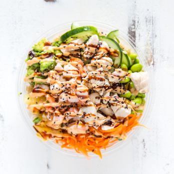 Poke Bros - High Tide
Chicken, Shrimp, Edamame, Carrots, Pineapple, Green Onion, Avocado, Corn, Cucumber, Sriracha Aioli, Sweet Soy, OG Sauce - Poke Near Me - Crown Point, Indiana Poke Bros - High Tide
Chicken, Shrimp, Edamame, Carrots, Pineapple, Green Onion, Avocado, Corn, Cucumber, Sriracha Aioli, Sweet Soy, OG Sauce - Poke Near Me - Crown Point, Indiana