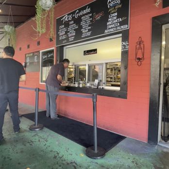 Guisados - Mexican Near Me - Beverly Hills, California Guisados - Mexican Near Me - Beverly Hills, California