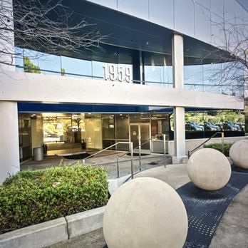 SimplerSpace - Entrance - Shared Office Spaces Near Me - Carlsbad, California