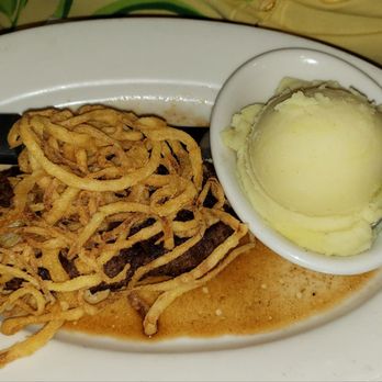 Fox's Restaurant & Pub - Chopped steak - Pizza Near Me - Oak Lawn, Illinois