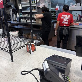 Jack in the Box - On the phone ignoring customers in line. - Fast Food Near Me - Waipahu, Hawaii Jack in the Box - On the phone ignoring customers in line. - Fast Food Near Me - Waipahu, Hawaii
