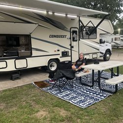 Oak Forest RV Resort - Roberts Resorts