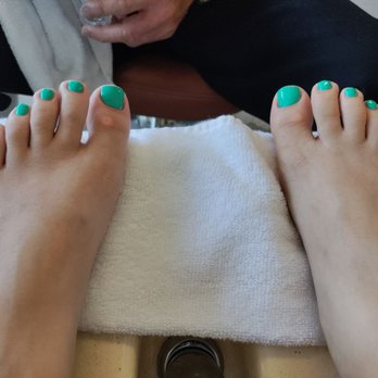 Topline Nails - Nail Salons Near Me - Lawndale, California