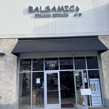 Balsamico Italian Kitchen - Italian Near Me - Imperial Beach, California