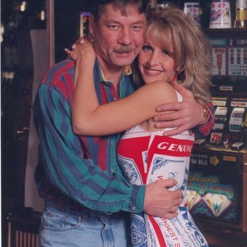River City Bowl-A-Way - Big Bro Paulie and his favorite Bud Girl Photo - Bowling Near Me - Napoleon, Ohio River City Bowl-A-Way - Big Bro Paulie and his favorite Bud Girl Photo - Bowling Near Me - Napoleon, Ohio