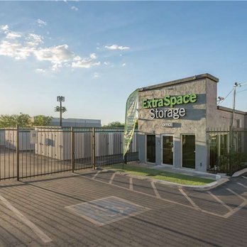 Extra Space Storage - Beauty Image - Extra Space Storage at 1964 E University Dr, Tempe, AZ 85281 - Self Storage Near Me - Tempe, Arizona