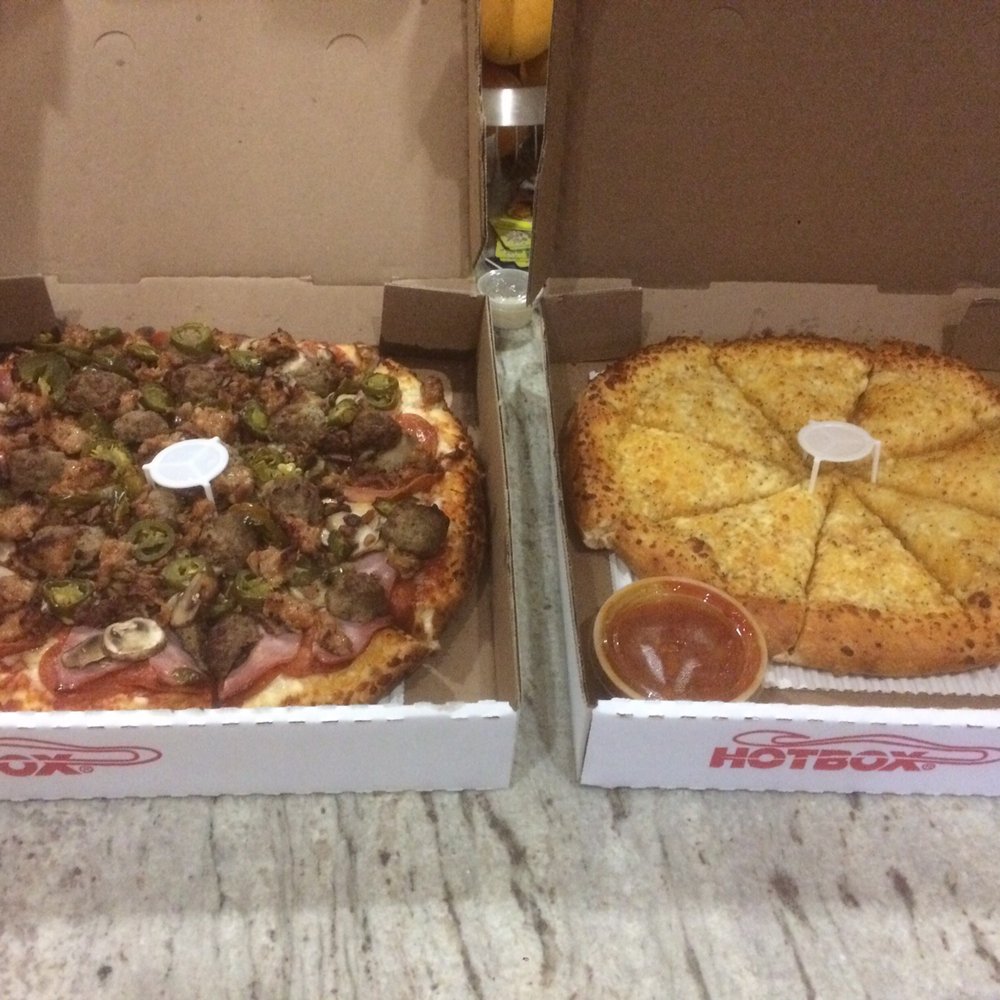First Class Pizza - Garlic cheese bread looks so sad - Pizza Near Me - Tustin, California First Class Pizza - Garlic cheese bread looks so sad - Pizza Near Me - Tustin, California
