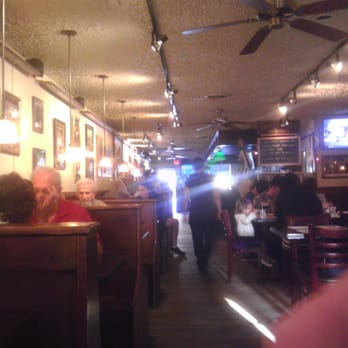Piper's Kilt - 6:00 on tuesday. After work, dinning area is full - American Near Me - Eastchester, New York Piper's Kilt - 6:00 on tuesday. After work, dinning area is full - American Near Me - Eastchester, New York