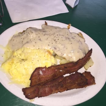 Avenue Grill - One egg breakfast - American Near Me - Lodi, California Avenue Grill - One egg breakfast - American Near Me - Lodi, California