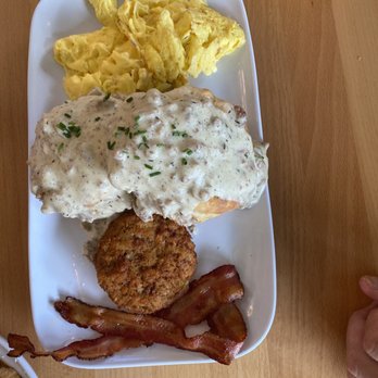 Ruby Sunshine Charleston Downtown - Biscuits & Gravy - Breakfast & Brunch Near Me - Charleston, South Carolina Ruby Sunshine Charleston Downtown - Biscuits & Gravy - Breakfast & Brunch Near Me - Charleston, South Carolina
