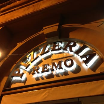 Pizzeria da Remo - Pizza Near Me - Rome, RM