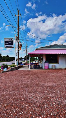 Van Dee's Ice Cream Shoppe