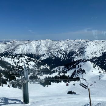 Summit House Restaurant - On top of the Summit on Crystal Mountain! - American Near Me - Enumclaw, Washington Summit House Restaurant - On top of the Summit on Crystal Mountain! - American Near Me - Enumclaw, Washington